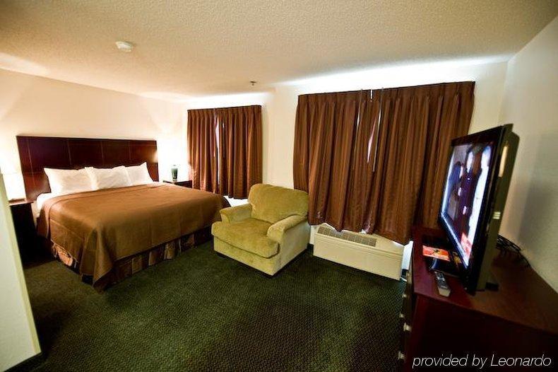 Greystone Inn&Suites Vance Eksteriør bilde